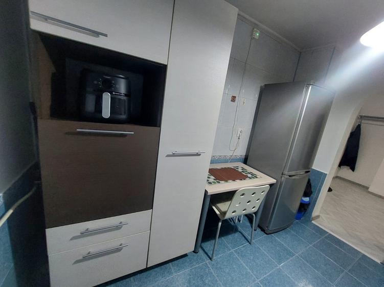 Drumul Taberei, P-ta Moghioros, et.1, langa parc si metrou - 11