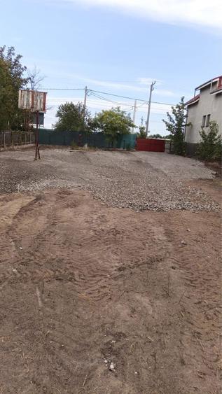 Inchiriez teren de pana la 3.000 mp langa Metro Galati - 2