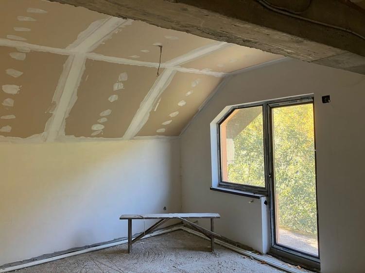 Casa 480  mp  costructie la gri; Transfagarasan, Cartisoara, 900 mp teren, parau - 9