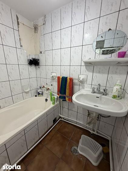 Casa Stalpeni, la asfalt, cu gaze, garaj, anexa, 3 camere, mobilata - 4