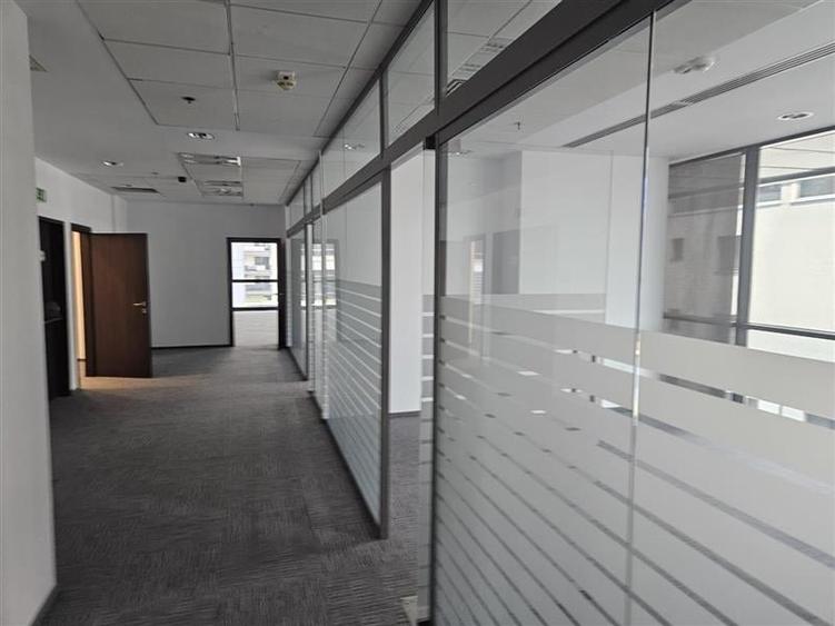 Cubic Center - birouri de la 300 mp - 8