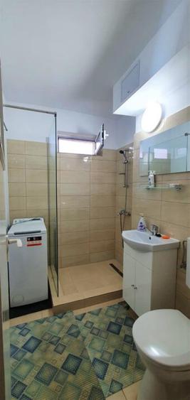 Apartament luminos cu balcon, zona Hotel Royal - 1
