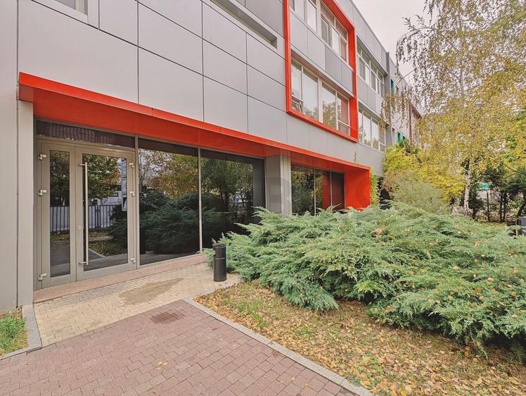 Zero comision, 200-600mp birou mobilat, move-in, Preciziei, 9' metrou - 16