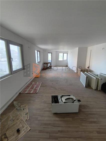 Spatiu comercial zona Garii - 4