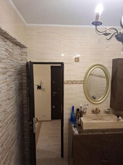 Apartament 3 camere la granita S6_Rosu - 4