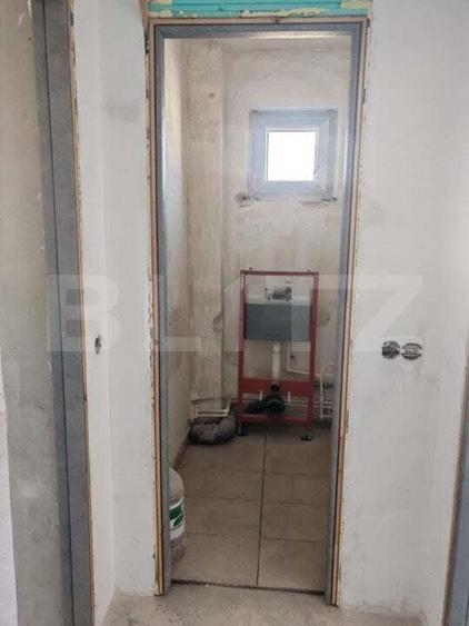 Apartament de vanzare, cu 4 camere, 85 mp, zona centrala - 5