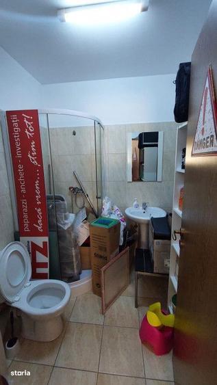Birou situat in zona Teilor, etaj 2, pretabil sediu firma - 1