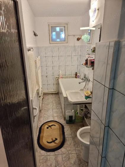 Apartament de vanzare 3 camere - 6