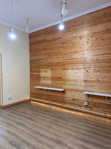 Spatiu comercial - 5