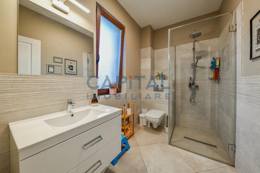 Duplex, 4 camere, 120 mp Utili , 250 mp curte - 12