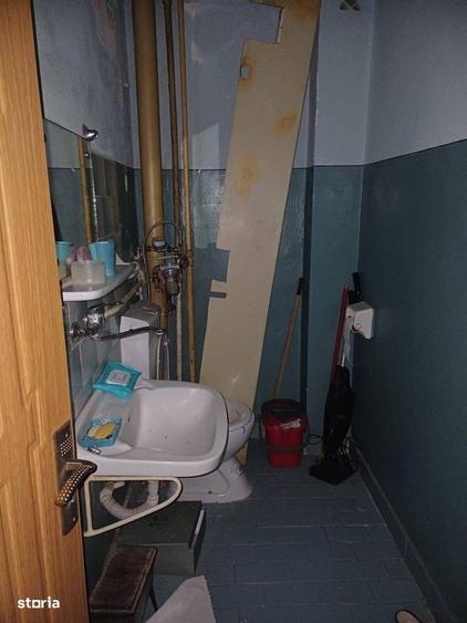 De vanzare apartament cu 3 camere,2 bai, 2 balcoane,situat in zona BCR - 6