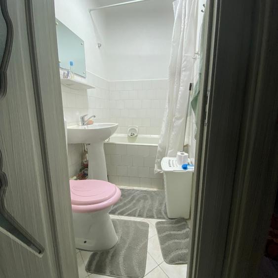 Proprietar, vand apartament  - 6