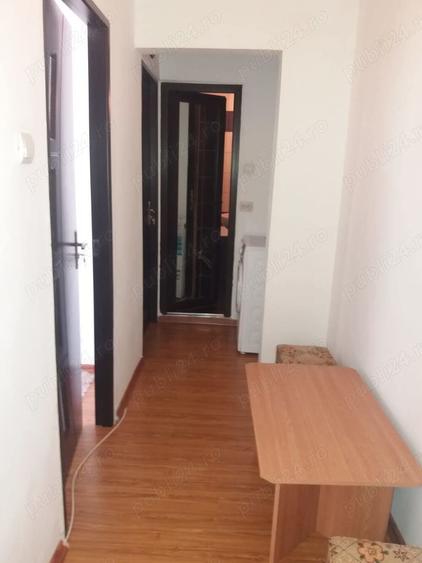 Inchiriez apartament - 1