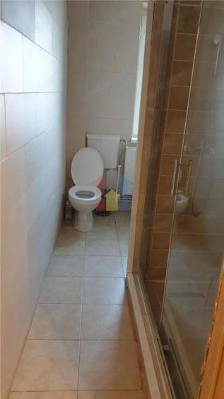 1 camera, parter, Mobilat si Utilat, Bariera - 11