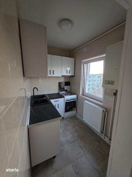 Inchiriez garsoniera - 2