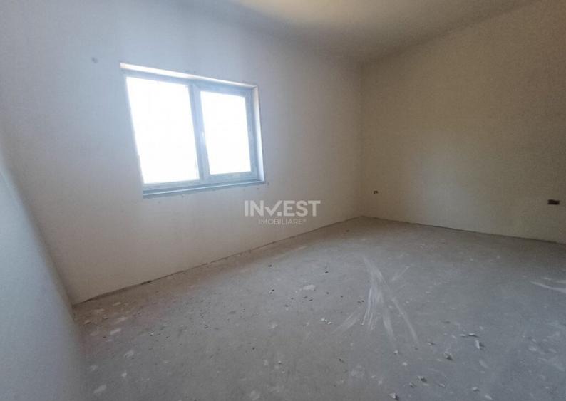 CASA INDIVIDUALA 4 CAMERE + BECI , PLACA DE BETON PESTE ETAJ - 4