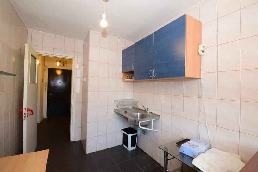 Decomandat, Ion Berindei - Doamna Ghica - 7