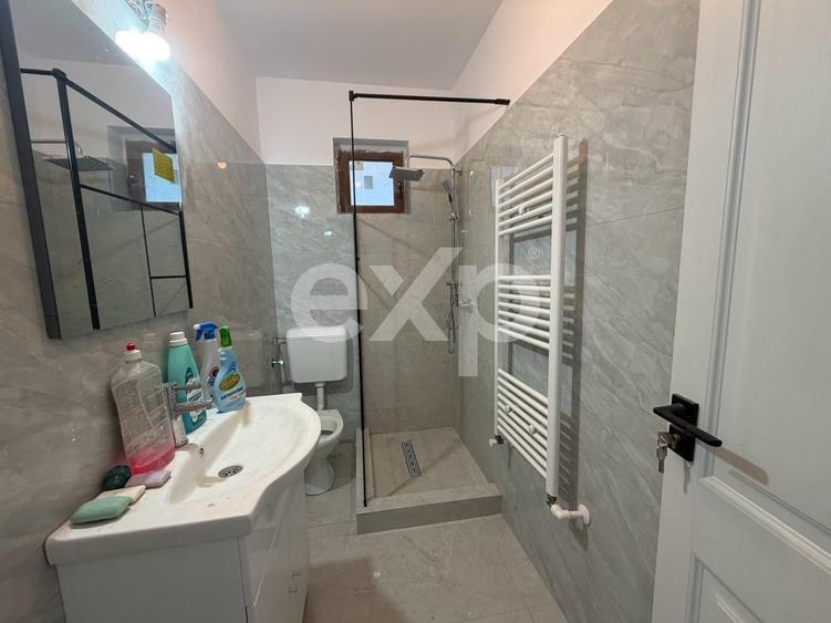 Casă cu 4 camere cu Teren 10 Mp în Măgurele
