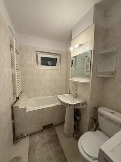 Apartament spatios, 2 camere, 42 mp utili, decomandat - Girocului - 4
