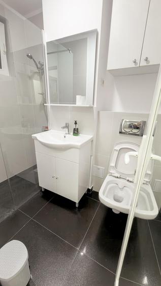 Apartament cu 2 camere decomandat în Micro 19