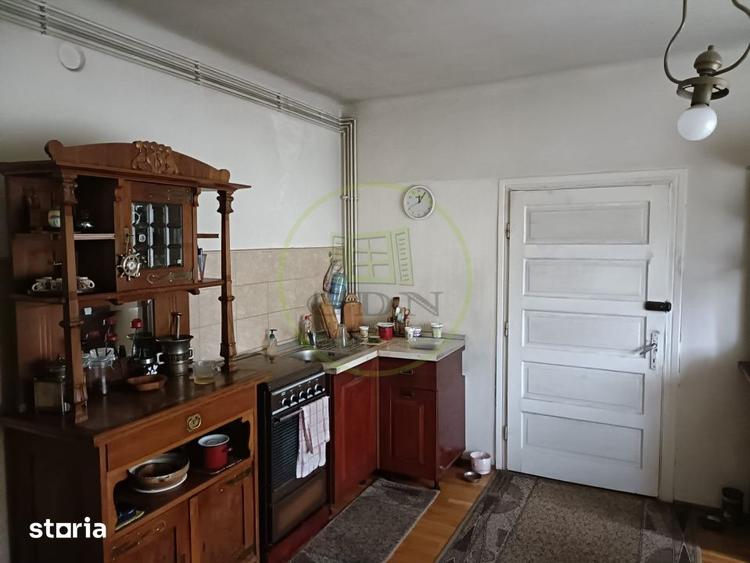 Casă cu 3 camere decomandat cu Teren 4500 Mp în Ibănești