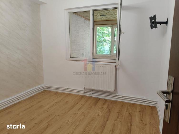 Apartament 3 camere, etaj 1, Renovat Integral, Viziru 1 - 12