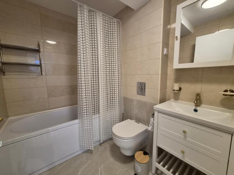 Apartament cu 3 camere decomandat în Iancu Nicolae