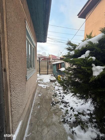 Casă cu 3 camere cu Teren 107.8 Mp în Tomis I