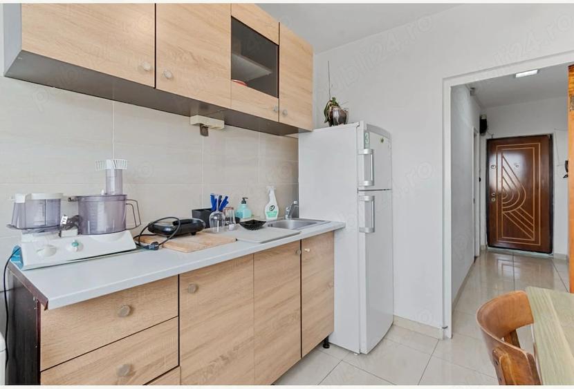 Apartament cu 2 camere decomandat în Dristor