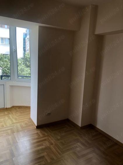 Garsonieră decomandată în Calea Călărașilor