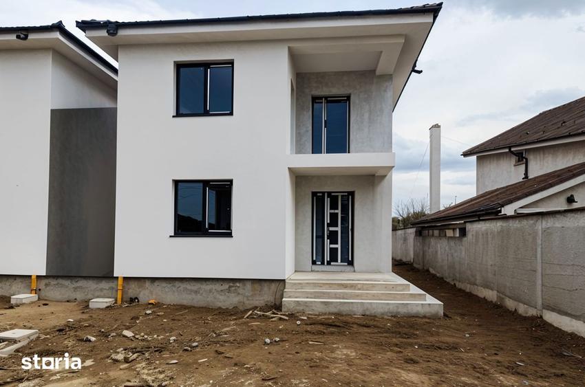 Casă cu 5 camere cu Teren 405 Mp în Oncea