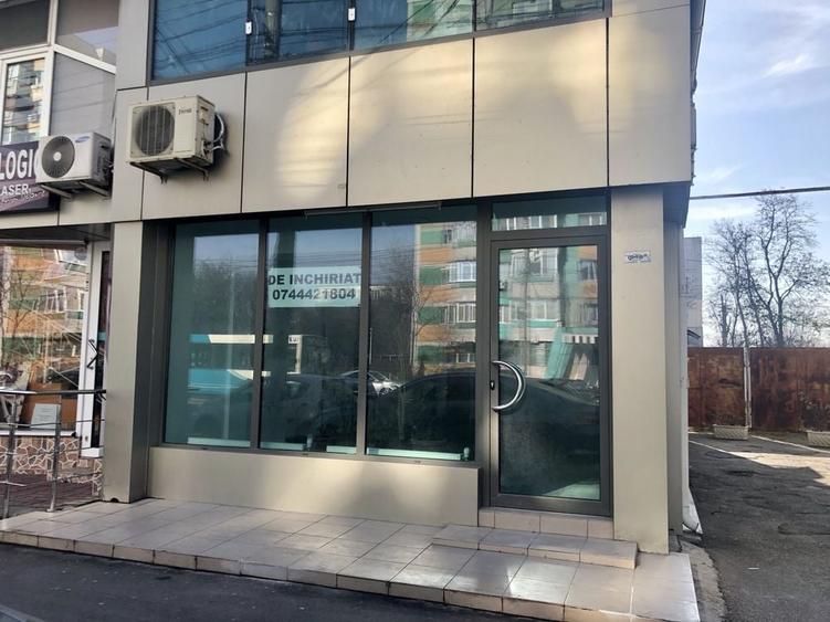 Spațiu comercial, de 55 mp, în Central