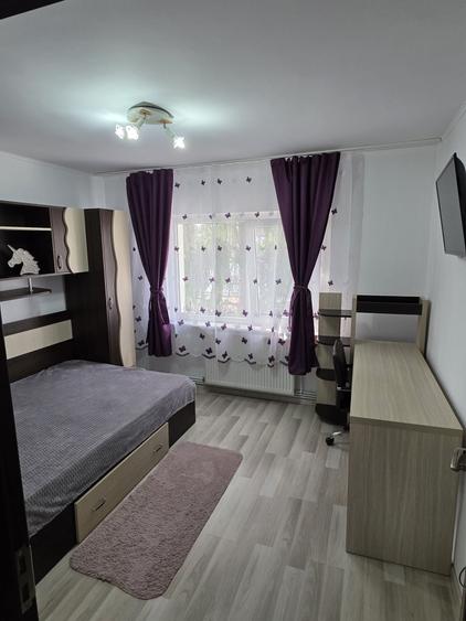 Apartament cu 2 camere decomandat în Oarja