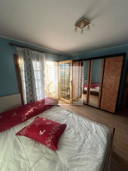 Apartament cu 3 camere decomandat, mobilat în Bucovina