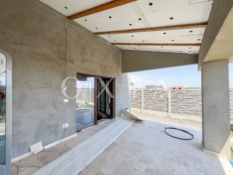 Duplex cu 4 camere cu Canalizare în Torontalului