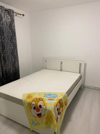 Apartament cu 2 camere semidecomandat în Florilor