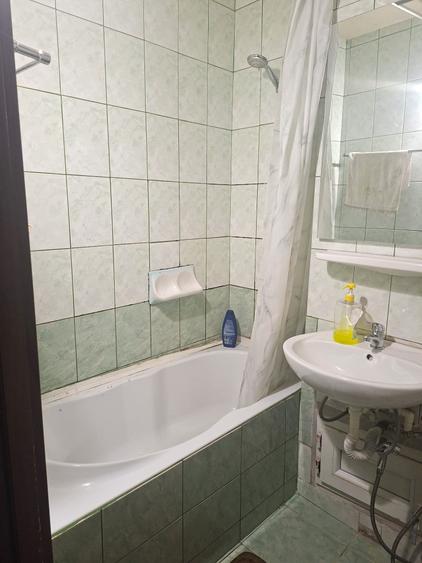 Apartament cu 2 camere decomandat în Colentina