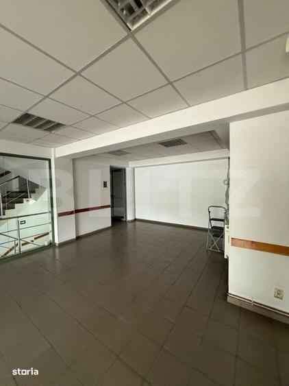 Spațiu comercial, de 685 mp, în Paltin