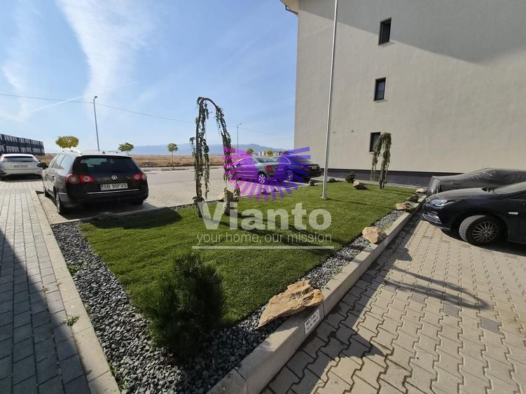 Apartament cu 3 camere semidecomandat, mobilat în Șelimbăr