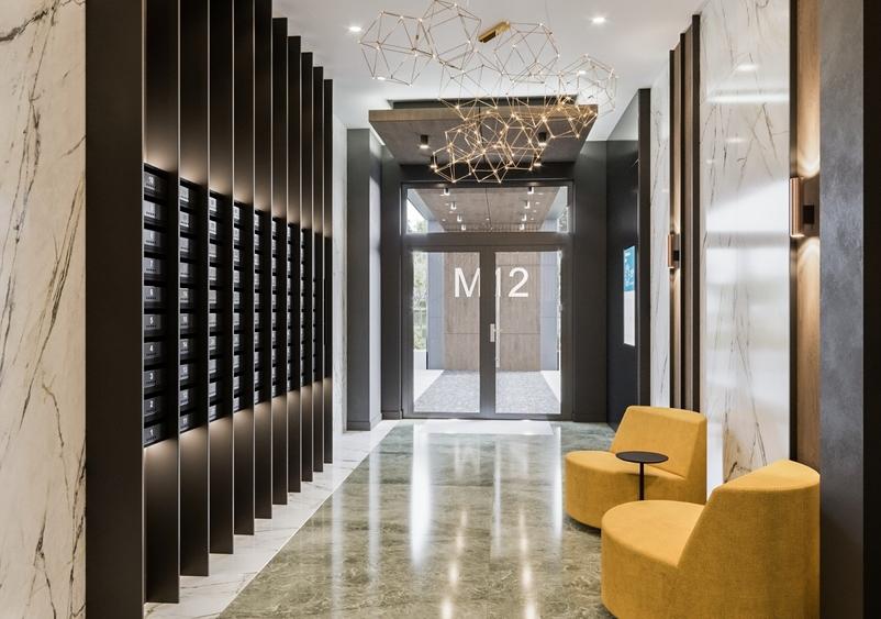 Apartament de vanzare - 3 Camere -Central - Lift - Ansamblu premium - 4