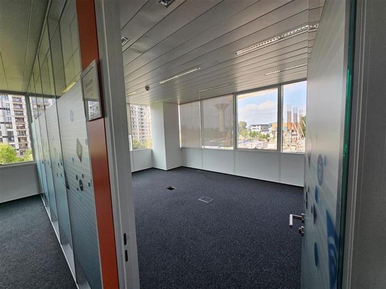 Hermes Business Campus - Spatii Birouri clasa A - 7