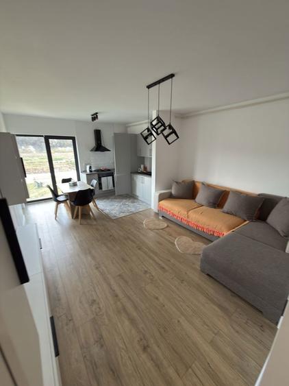 Inchiriez apartament 2 camere Floresti - 7