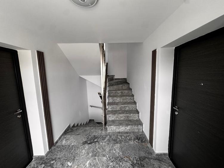 Ansamblu exclusiv cu vedere la lac, ap cu 3 cam de vânzare în vile p+2! - 3