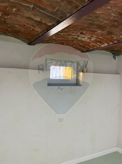 Spatiu comercial de inchiriat 40 mp, in zona Decebal - 11