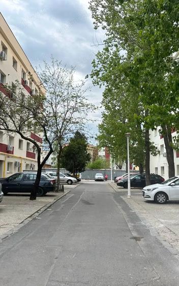 Garsoniera decomandata ?i spatioasa - 1