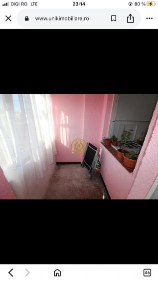 Vând apartament cu o camera zona centrala  - 5