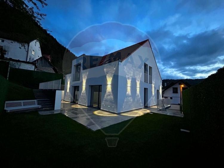 Armonie între tradiție și modernitate – Vilă contemporană în Brasov - 34