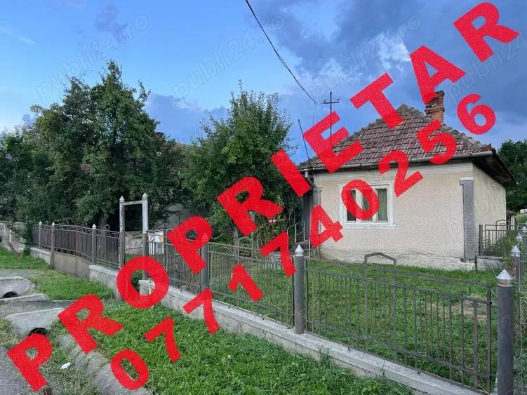 Casa in centrul Bon?ida, la 200 m de Castelul Banffy, teren 1.642 mp - 4