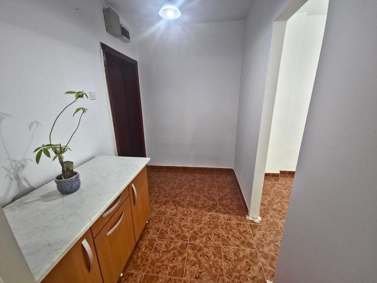 Centru Tomis Mall – spațiu birouri 49 mp, termen lung - 10