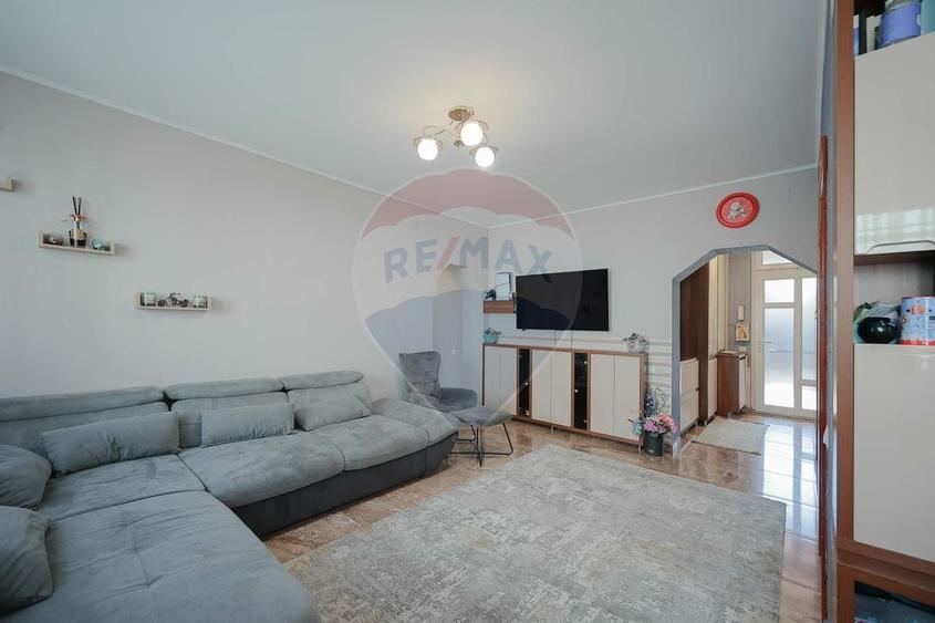 De vanzare Apartament cu 4 camere, langa Podul Centenarului - 22